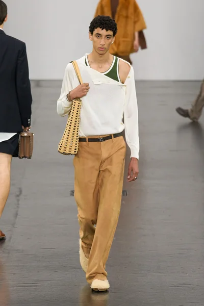 Look 33